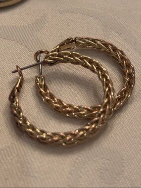 Woven Hoop Earrings in Tri-Tone Gold